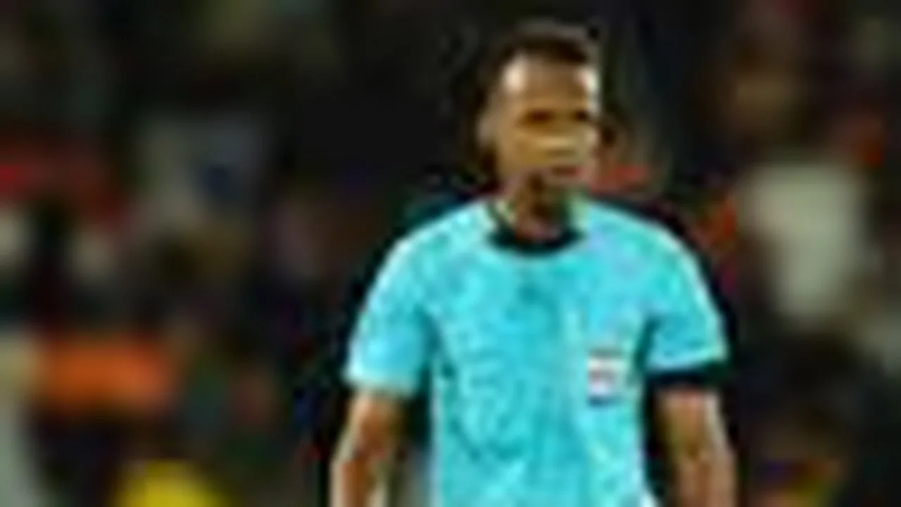 世界杯裁判奥马尔·阿尔坦被美国拒签：FIFA赛程压力与裁判调度前瞻分析